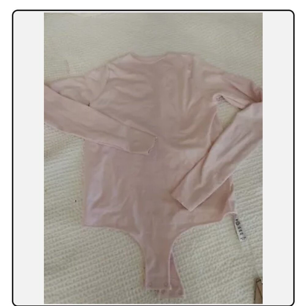 Skims essential bodysuit  S/M cherry blossom NWT